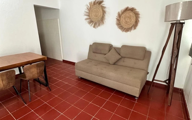 Creta Hotel & Suites