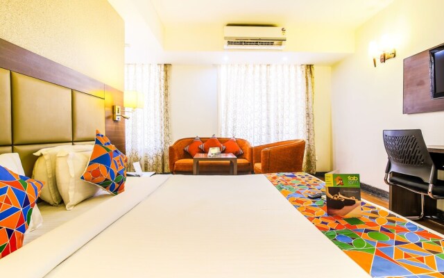 Fabhotel The Pinnacle