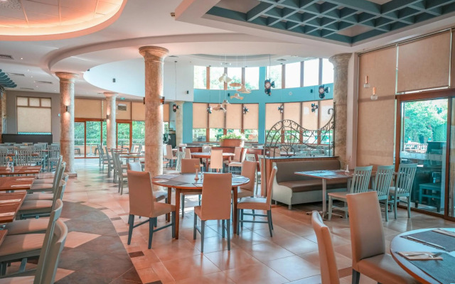 Calimera Ralitsa Superior Hotel & Aquapark