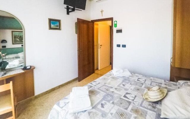 Hotel Trianon