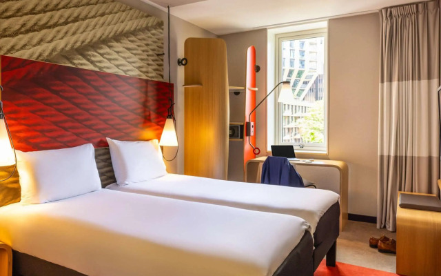 Ibis Rotterdam City Centre