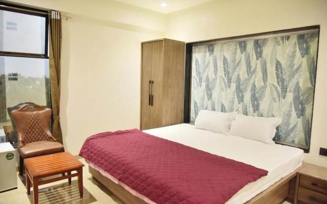 Hotel Manoranjan Enclave