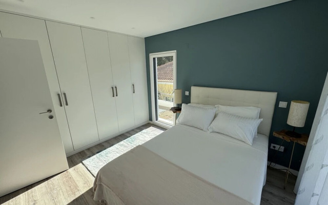 Paraty Villa by Cadenzalux