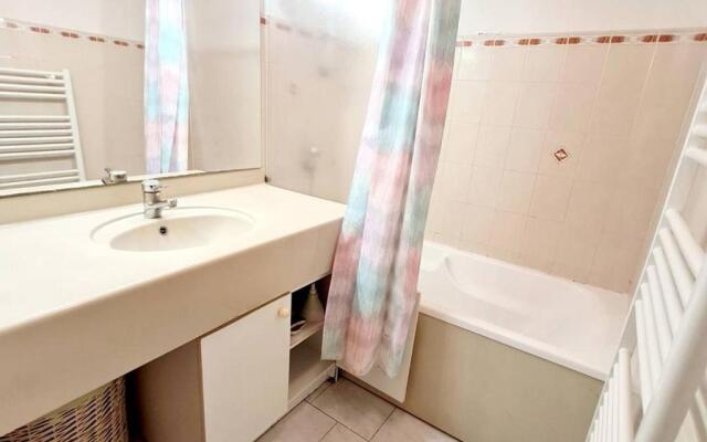 Appartement Six-Fours-les-Plages, 2 pièces, 4 personnes - FR-1-316-24