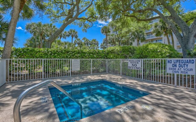 Barrington Court 210