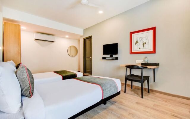 OYO Townhouse 146 Vijay Talkies