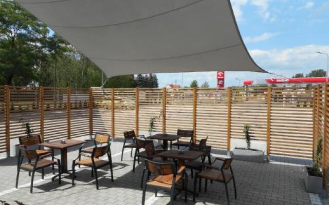 Hotel Platan