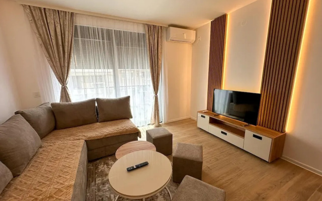 I&I 3 Bedrooms Apartment