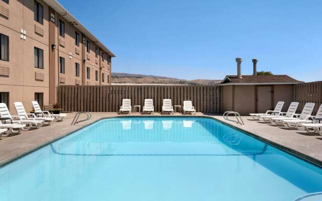 Quality Inn Wenatchee/Leavenworth