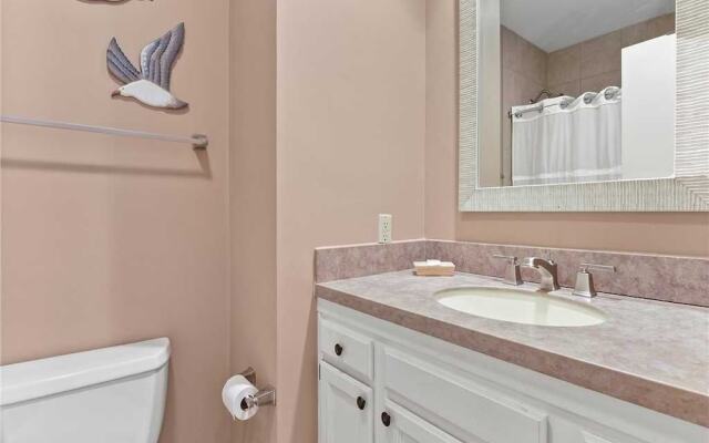 Tennismaster 1102 - Three Bedroom Condo