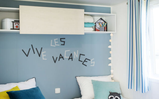 Camping La Plage (AGL272)