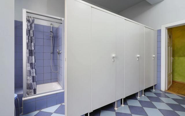 Hostel Mondpalast