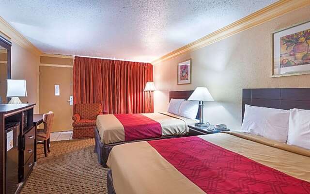 Rodeway Inn & Suites Birmingham I-59 exit 134
