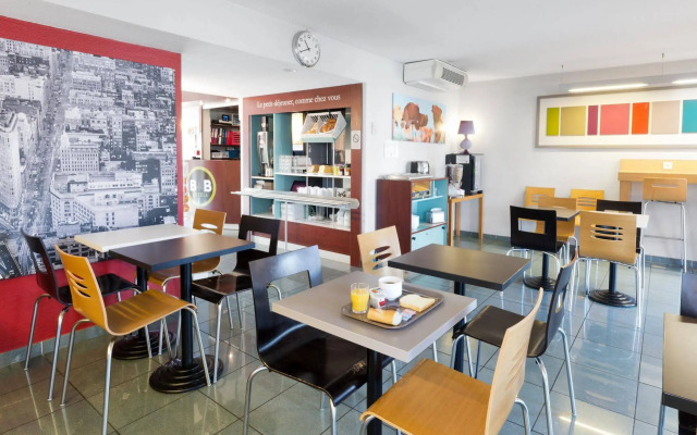 B&B HOTEL Laval Changé