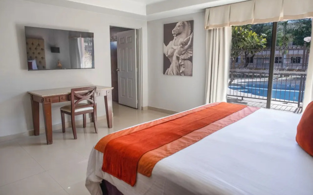 Hotel Santorian