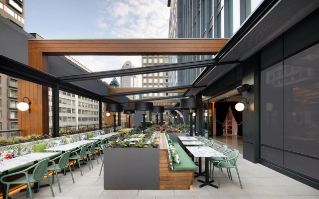 The Honeyrose Hotel, Montreal, A Tribute Portfolio Hotel