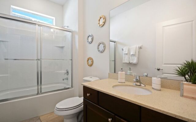 ACO PREMIUM – 6 bd with pool (1736)