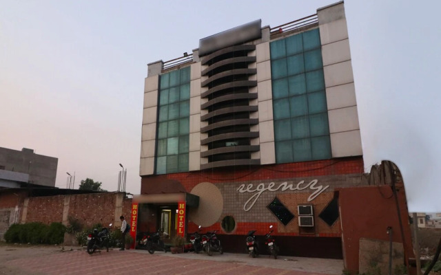 Oyo 23168 Hotel G C Regency