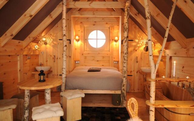 Cabane Lodge Domaine du Lac Chambon
