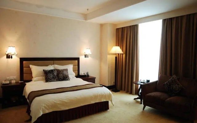 Cheerful Hotel