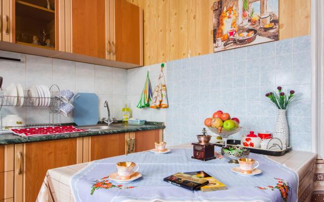 Апартаменты на проспекте Победы 59