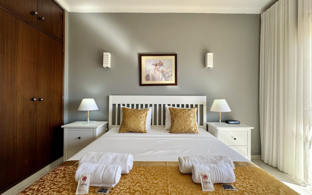 Albufeira Central 8 by Homing
