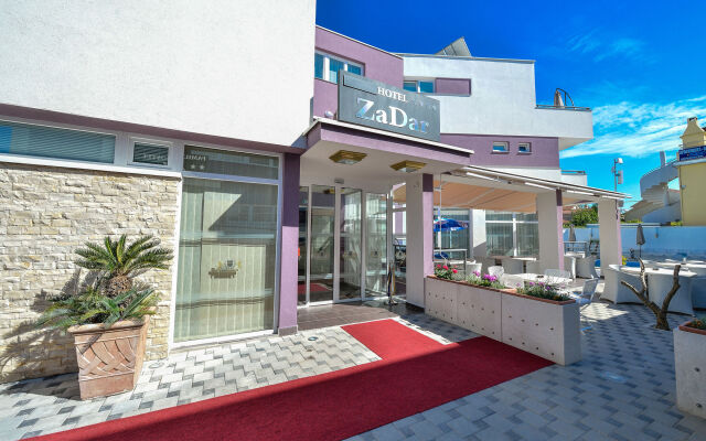 Hotel ZaDaR