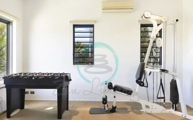 Luxury Marina Mansion Pool Gym BBQ Office