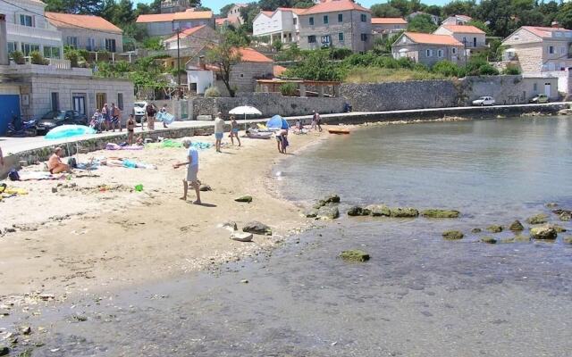 Apartmani Loredana - One-bedroom Apartment With Sea View