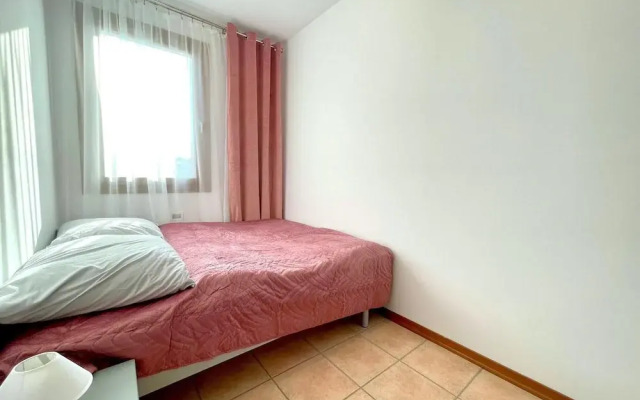 Spacious Apartment in Caorle With Shared Pool