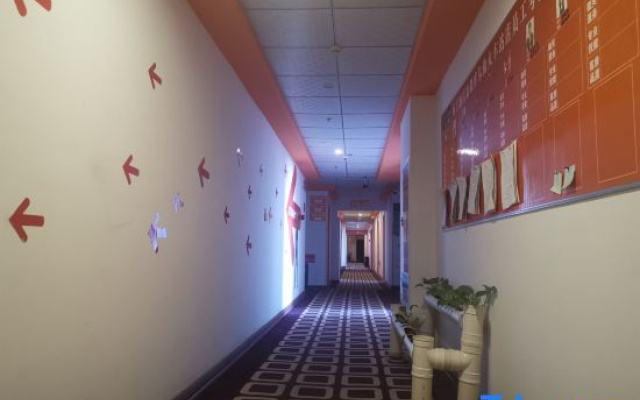 Pod Inn Hotel (Korla Railway Station)