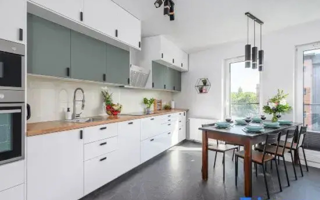 Luxury apart for family next to Księży Młyn
