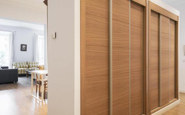 Callao Apartment II 4BR 3BT