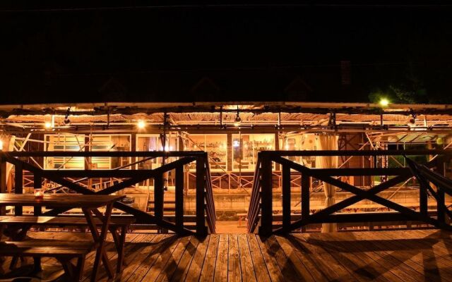 Beach Side Village Familiar - Hostel