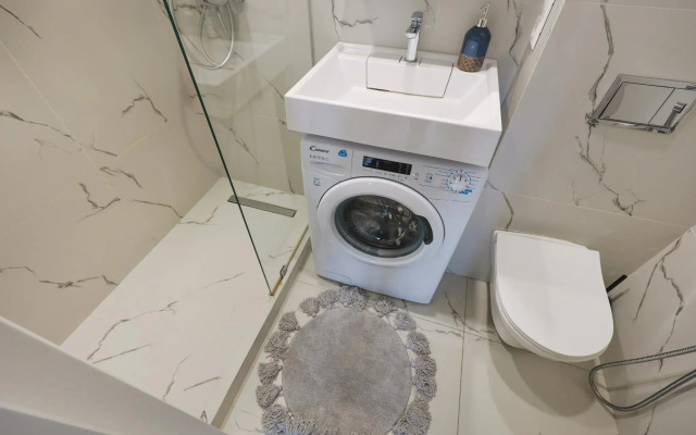 Full House (Фулл Хаус) в Башне ОКО Москва-Сити на 1-й Красногвардейском проезде