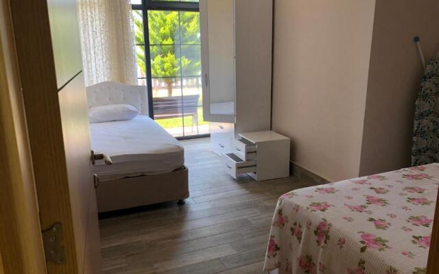 Seyran Seaside Apartments - 1-garden floor