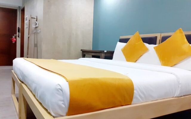 Mikos Suites By Mikos Residences