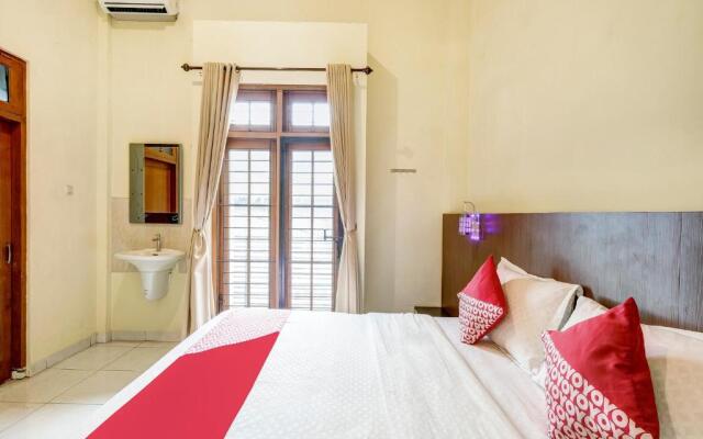 OYO 90910 Pondok Tamsis