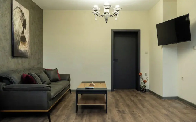 Apartment 8