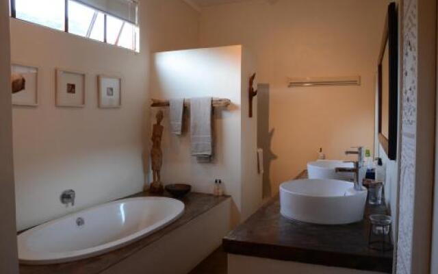 Madi a Thavha Mountain Lodge