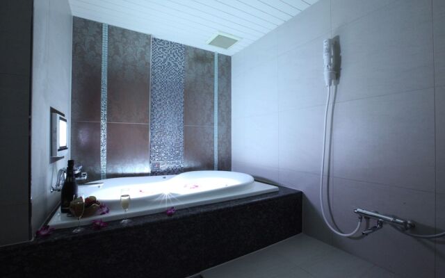 HOTEL GRASSINO URBAN RESORT UTSUNOMIYA - Adult Only