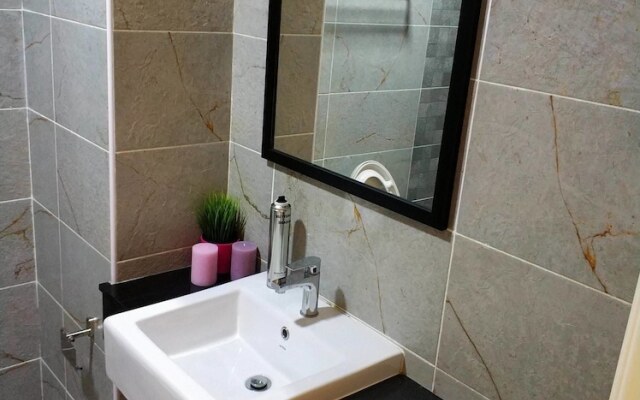 Ais-kacang Sweet home Luxury Apartments