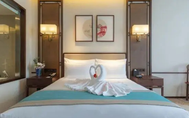 Eton Pine Valley Hotel