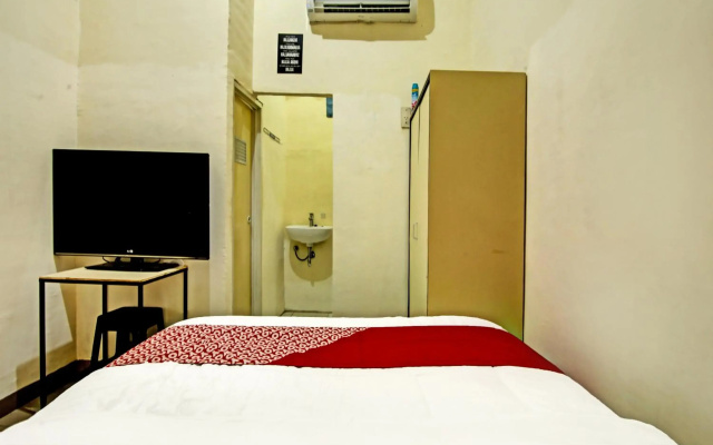 Oyo 91268 Homestay Bu Erma Syariah