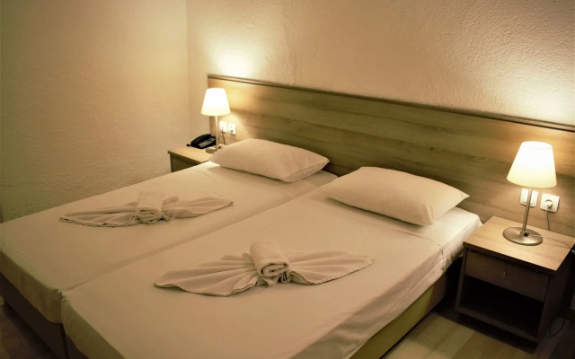 Apollon Hotel