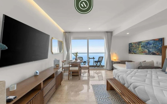 Luxury Studio With Oceanview - Beach - Pool - GYM