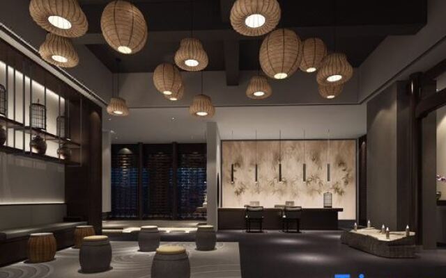 Xun Hotel