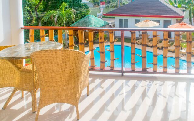 Alona Vida Beach Hill