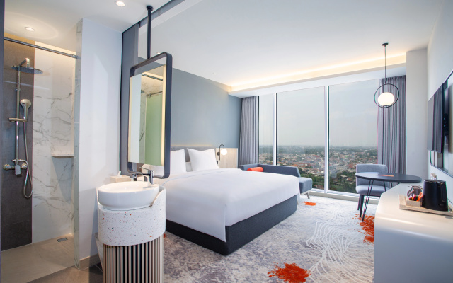 Harris Hotel & Convention Cibinong City Mall Bogor – Guest Rooms – Cibinong