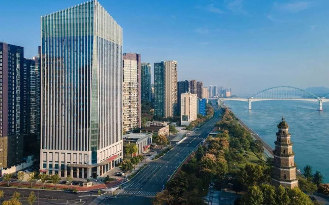 Ramada By Wyndham Yichang Riverside
